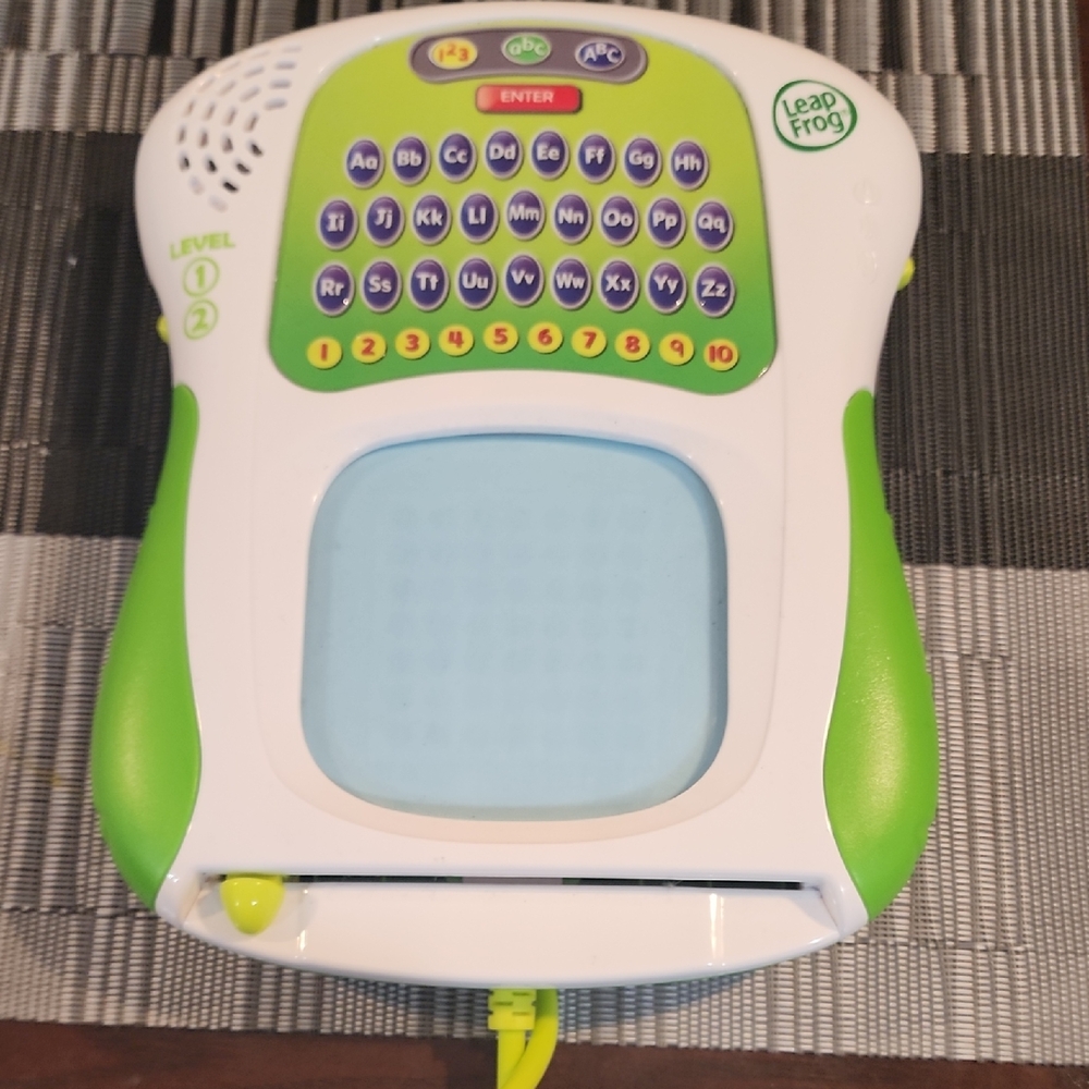 LeapFrog Green and White Interactive Learning Toy